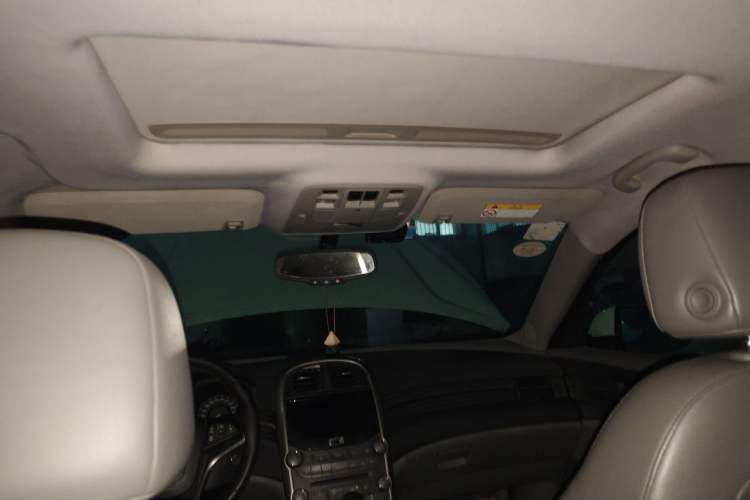 Used Chevrolet Malibu 2014 2.0L Automatic Luxury Edition Headliner