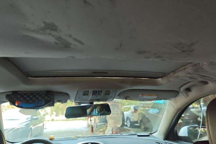 Used Chevrolet Malibu 2014 1.6T Automatic Comfort Edition Headliner