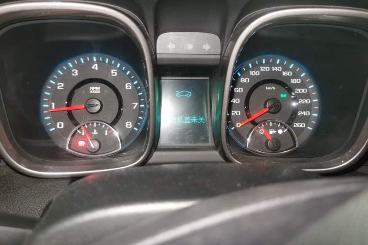 Used Chevrolet Malibu 2014 1.6T Automatic Comfort Edition Instrument Cluster