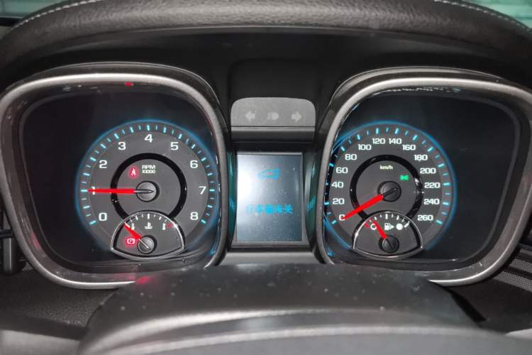 Used Chevrolet Malibu 2014 2.0L Automatic Luxury Edition Instrument Cluster
