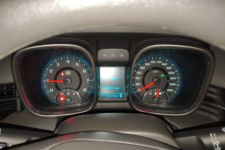 Used Chevrolet Malibu 2014 2.0L Automatic Comfort Edition Instrument Cluster