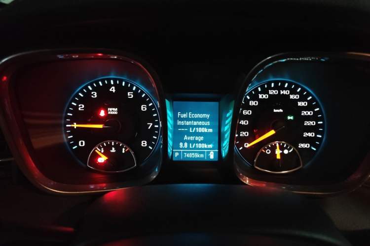 Used Chevrolet Malibu 2014 1.6T Automatic Comfort Edition Instrument Cluster
