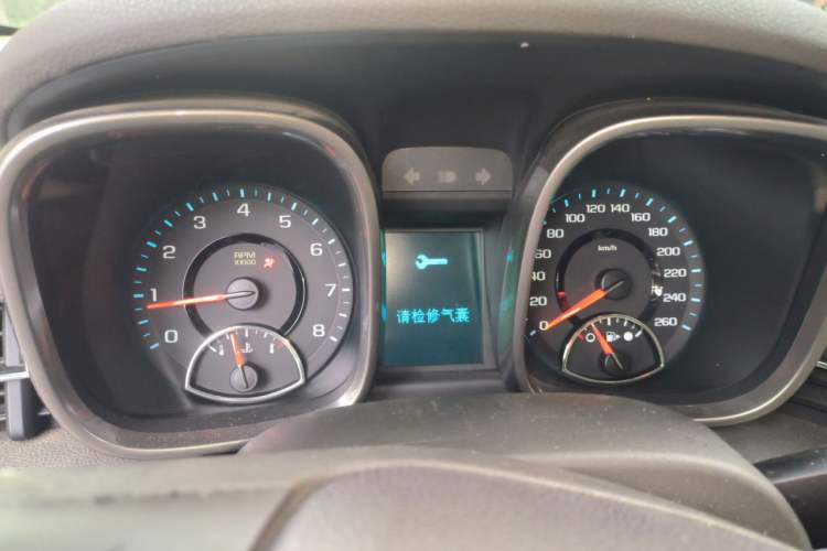 Used Chevrolet Malibu 2014 2.0L Automatic Comfort Edition Instrument Cluster