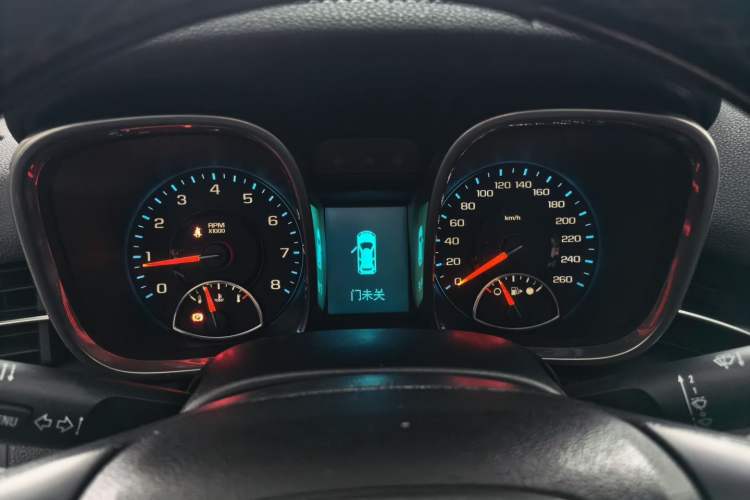 Used Chevrolet Malibu 2014 2.0L Automatic Luxury Edition Instrument Cluster