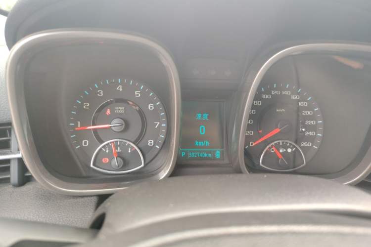 Used Chevrolet Malibu 2014 2.0L Automatic Luxury Edition Instrument Cluster