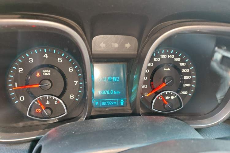 Used Chevrolet Malibu 2014 2.0L Automatic Luxury Edition Instrument Cluster