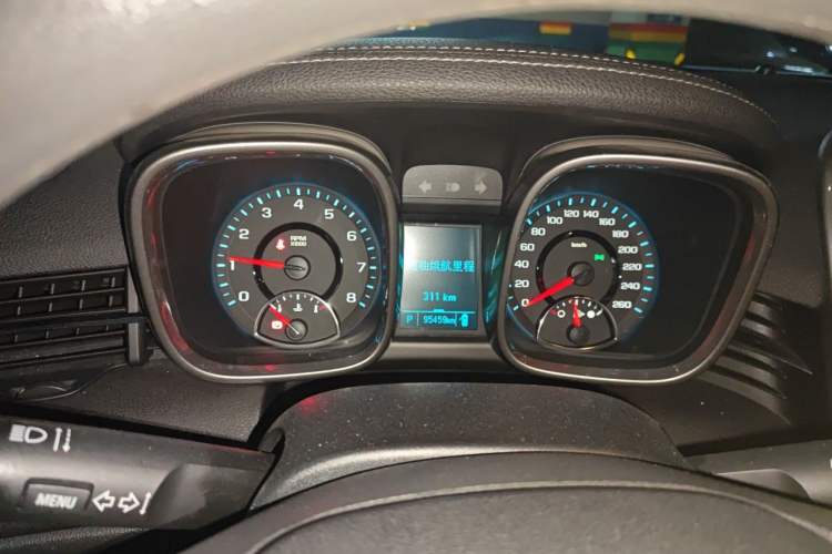 Used Chevrolet Malibu 2014 1.6T Automatic Comfort Edition Instrument Cluster