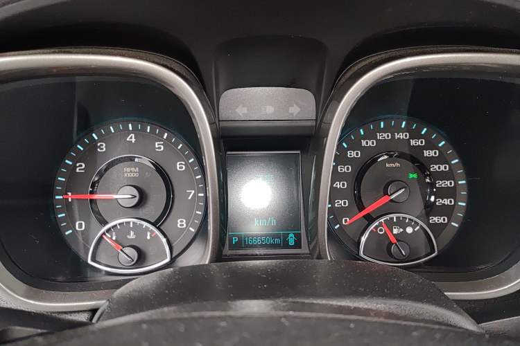 Used Chevrolet Malibu 2014 2.0L Automatic Luxury Edition Instrument Cluster