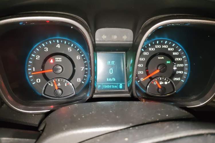 Used Chevrolet Malibu 2014 1.6T Automatic Comfort Edition Instrument Cluster