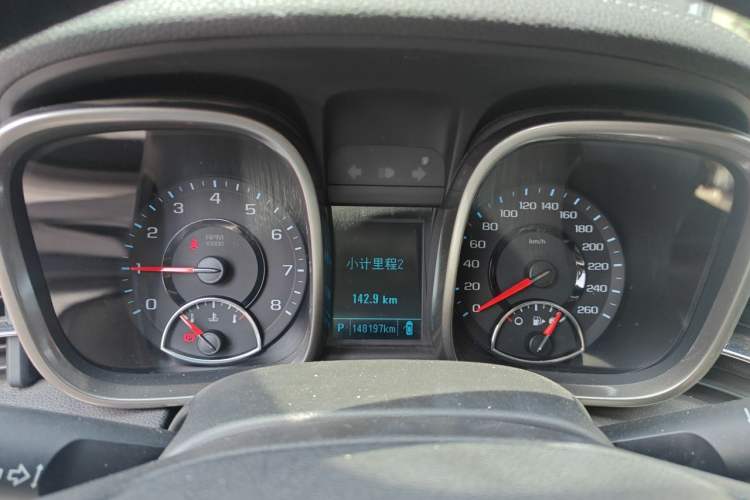 Used Chevrolet Malibu 2014 2.0L Automatic Luxury Edition Instrument Cluster
