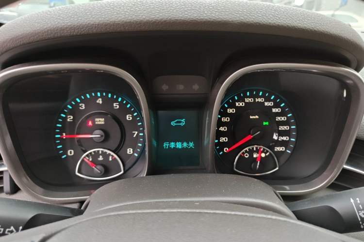 Used Chevrolet Malibu 2014 2.0L Automatic Comfort Edition Instrument Cluster