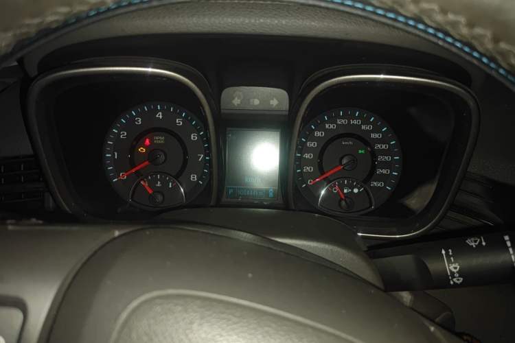 Used Chevrolet Malibu 2014 2.0L Automatic Luxury Edition Instrument Cluster