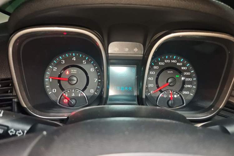 Used Chevrolet Malibu 2014 1.6T Automatic Comfort Edition Instrument Cluster