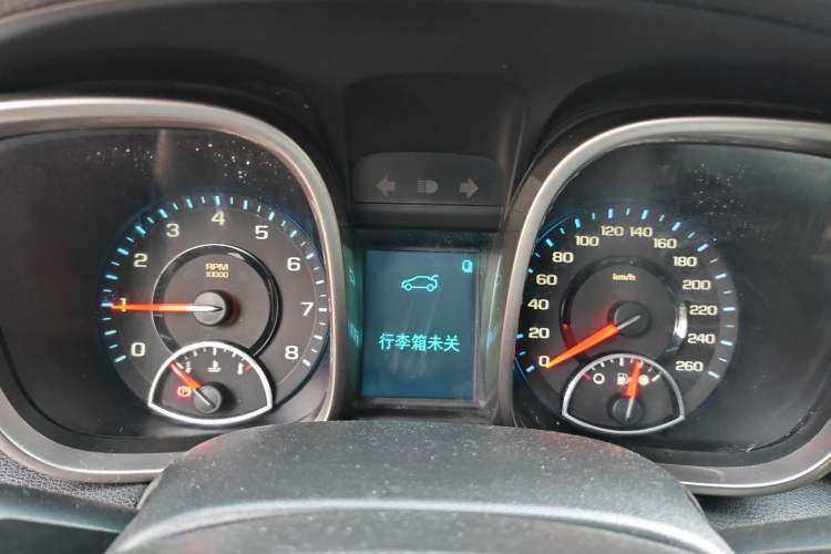 Used Chevrolet Malibu 2014 2.0L Automatic Luxury Edition Instrument Cluster