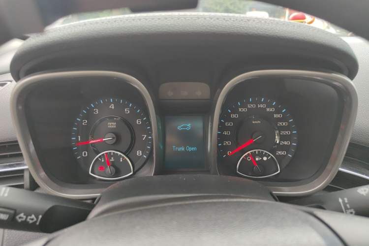 Used Chevrolet Malibu 2014 1.6T Automatic Comfort Edition Instrument Cluster