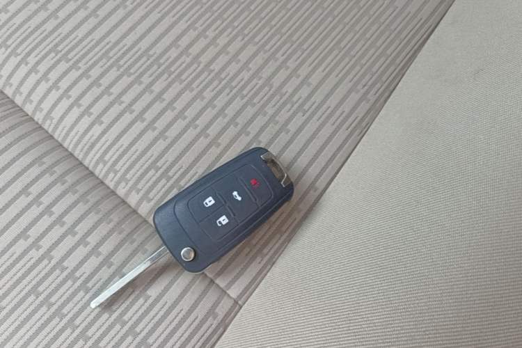 Used Chevrolet Malibu 2014 2.0L Automatic Comfort Edition Interior 1