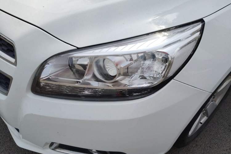 Used Chevrolet Malibu 2014 2.0L Automatic Comfort Edition Left Front Headlight