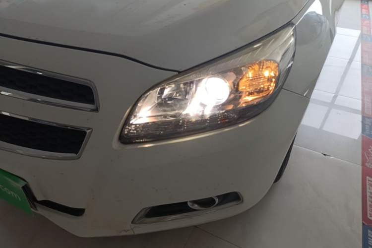 Used Chevrolet Malibu 2014 2.0L Automatic Comfort Edition Left Front Headlight