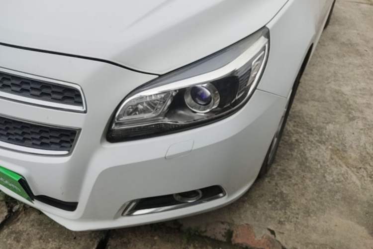 Used Chevrolet Malibu 2014 2.0L Automatic Luxury Edition Left Front Headlight