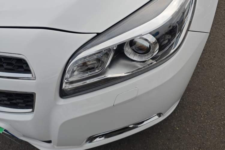 Used Chevrolet Malibu 2014 2.4L Automatic Luxury Edition Left Front Headlight
