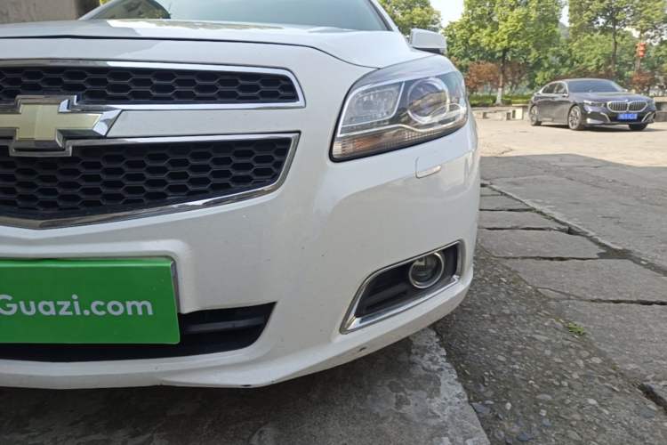Used Chevrolet Malibu 2014 2.0L Automatic Luxury Edition Left Front Headlight