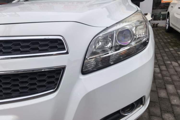 Used Chevrolet Malibu 2014 1.6T Automatic Comfort Edition Left Front Headlight
