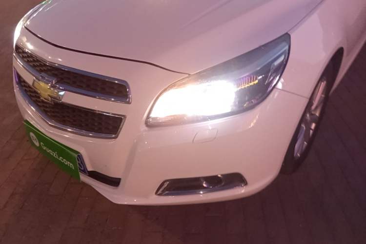 Used Chevrolet Malibu 2014 2.0L Automatic Luxury Edition Left Front Headlight