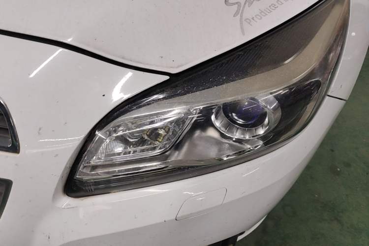 Used Chevrolet Malibu 2014 2.0L Automatic Luxury Edition Left Front Headlight