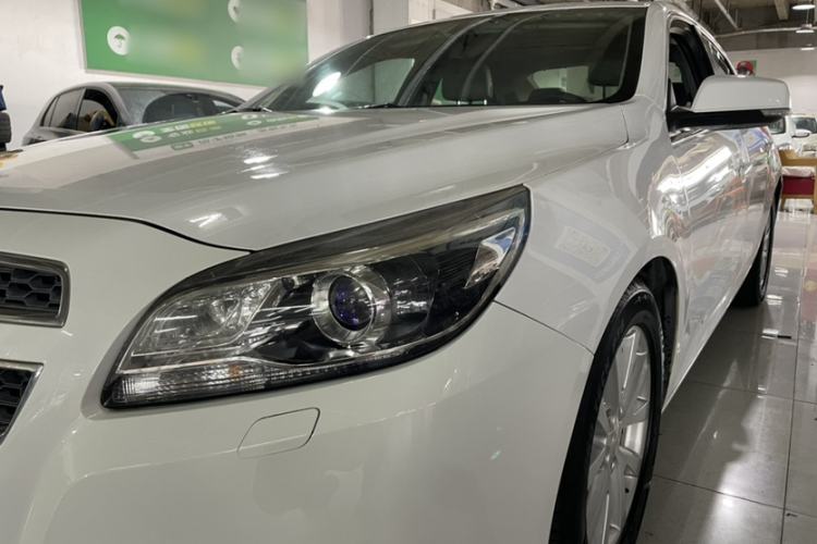Used Chevrolet Malibu 2014 2.0L Automatic Luxury Edition Left Front Headlight
