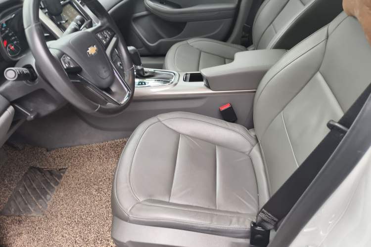 Used Chevrolet Malibu 2014 2.0L Automatic Luxury Edition Left Front Seat