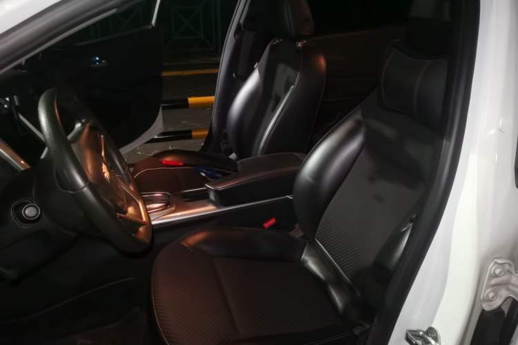 Used Chevrolet Malibu 2014 1.6T Automatic Comfort Edition Left Front Seat