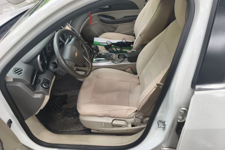 Used Chevrolet Malibu 2014 2.0L Automatic Comfort Edition Left Front Seat