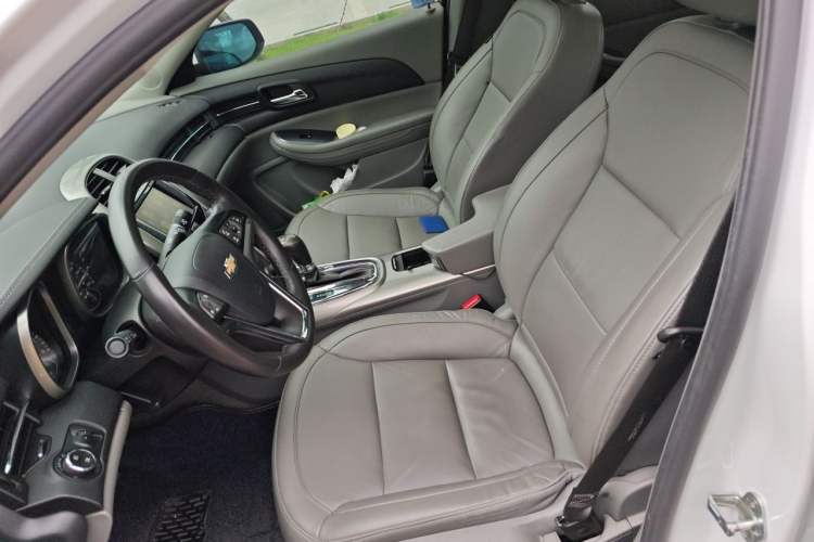 Used Chevrolet Malibu 2014 2.0L Automatic Luxury Edition Left Front Seat