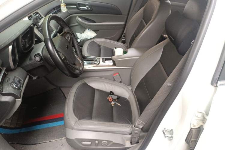 Used Chevrolet Malibu 2014 2.0L Automatic Luxury Edition Left Front Seat