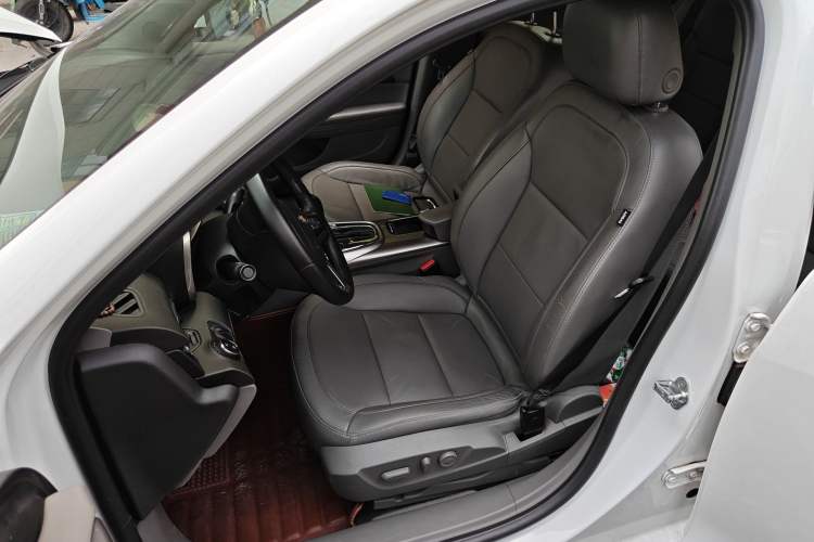 Used Chevrolet Malibu 2014 2.0L Automatic Luxury Edition Left Front Seat