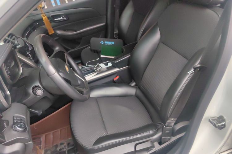 Used Chevrolet Malibu 2014 1.6T Automatic Comfort Edition Left Front Seat