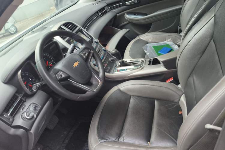 Used Chevrolet Malibu 2014 2.0L Automatic Luxury Edition Left Front Seat