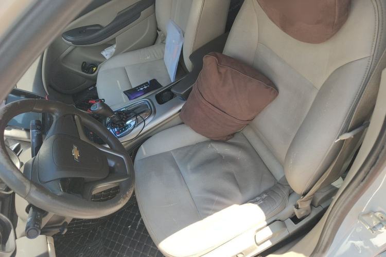 Used Chevrolet Malibu 2014 2.0L Automatic Comfort Edition Left Front Seat