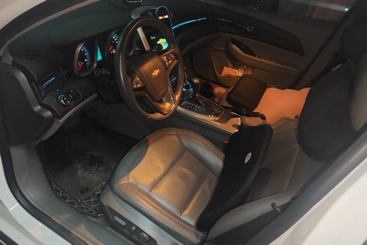 Used Chevrolet Malibu 2014 2.0L Automatic Luxury Edition Left Front Seat