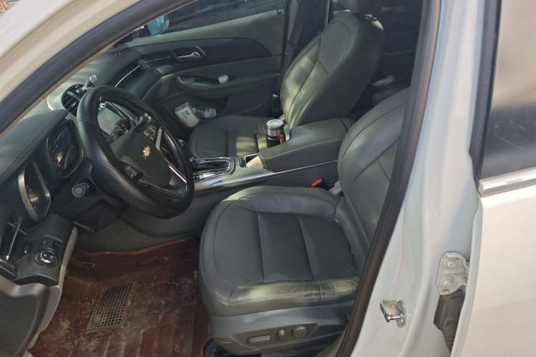 Used Chevrolet Malibu 2014 2.0L Automatic Luxury Edition Left Front Seat