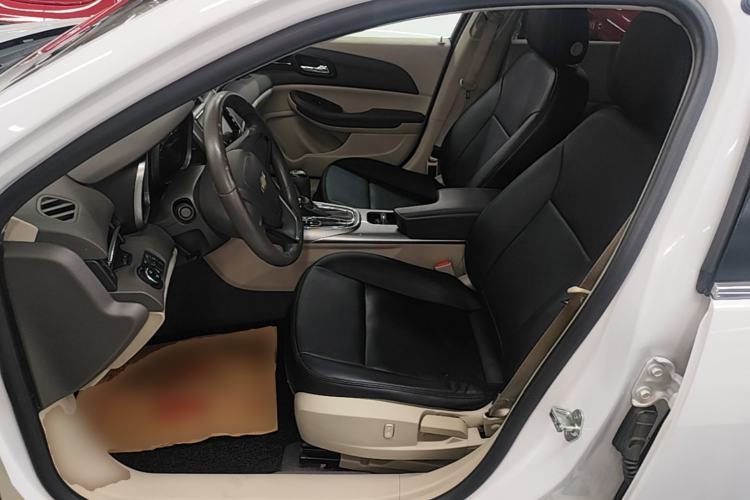 Used Chevrolet Malibu 2014 2.0L Automatic Comfort Edition Left Front Seat
