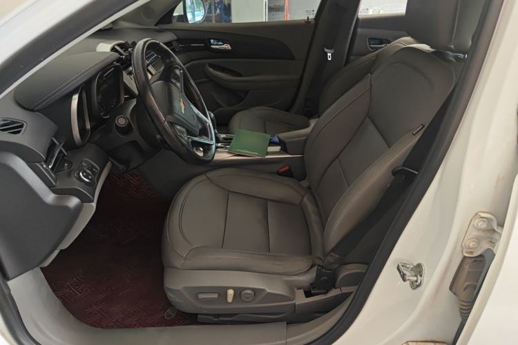 Used Chevrolet Malibu 2014 2.0L Automatic Luxury Edition Left Front Seat