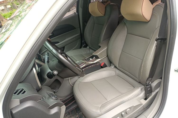 Used Chevrolet Malibu 2014 2.0L Automatic Luxury Edition Left Front Seat
