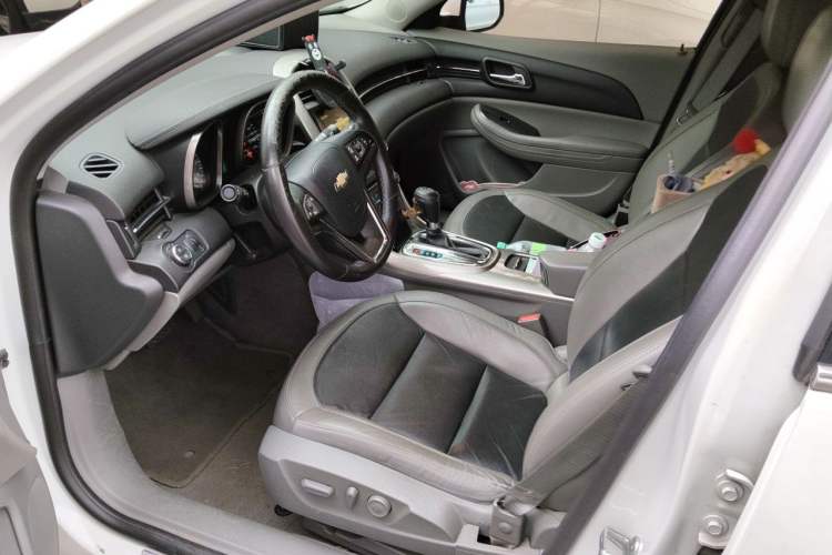 Used Chevrolet Malibu 2014 2.0L Automatic Luxury Edition Left Front Seat