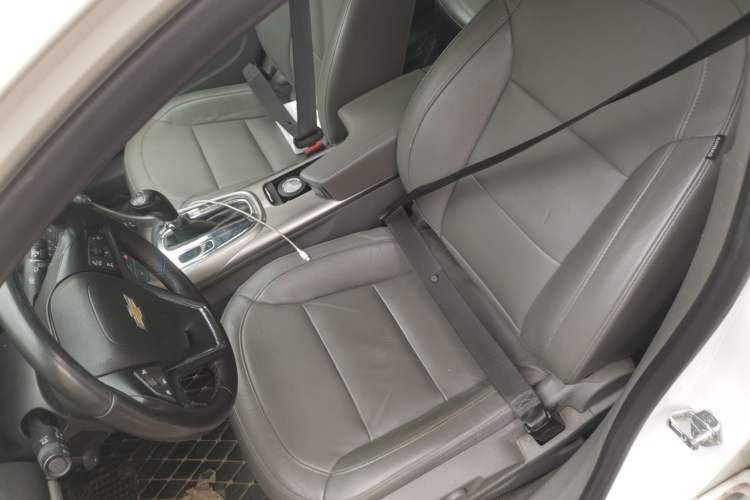 Used Chevrolet Malibu 2014 2.0L Automatic Luxury Edition Left Front Seat