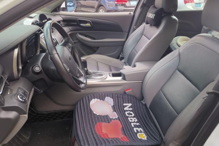 Used Chevrolet Malibu 2014 2.4L Automatic Luxury Edition Left Front Seat