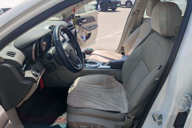 Used Chevrolet Malibu 2014 2.4L Automatic Luxury Edition Left Front Seat