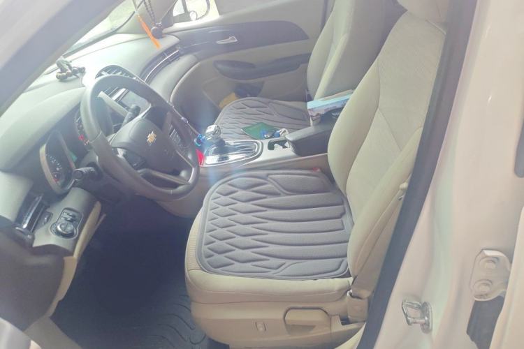 Used Chevrolet Malibu 2014 2.0L Automatic Comfort Edition Left Front Seat