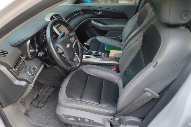 Used Chevrolet Malibu 2014 2.4L Automatic Luxury Edition Left Front Seat