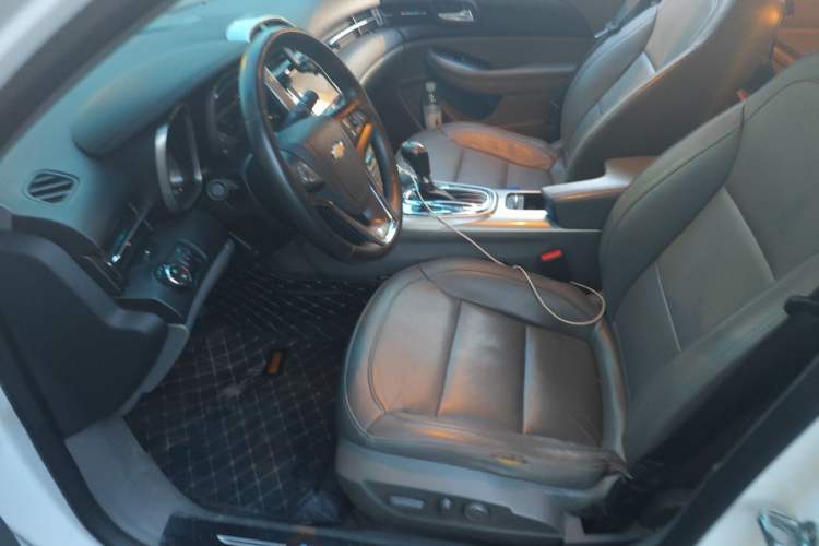 Used Chevrolet Malibu 2014 2.0L Automatic Luxury Edition Left Front Seat